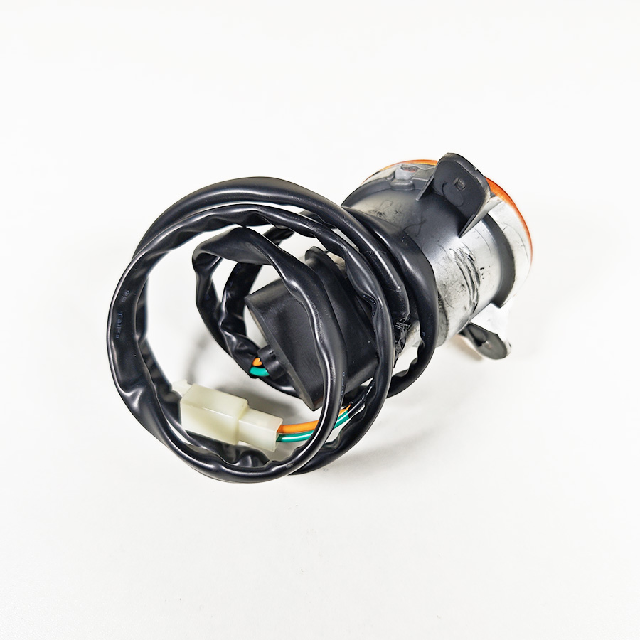 Поворотник левый передний ATV 500A-2A 9020-160310